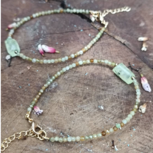 Green Charm Stone Bracelet