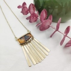 Brown Stone Fan Pendant Necklace