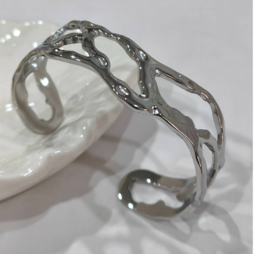 Silver Hammered Wave Cuff Bracelet
