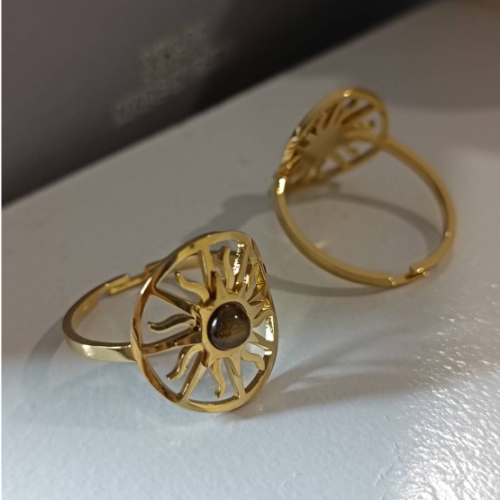 Brown Frame Ring