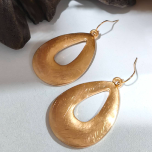 Golden Cutout Teardrop Earrings