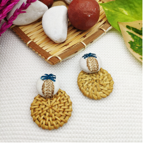 Rattan jewellery