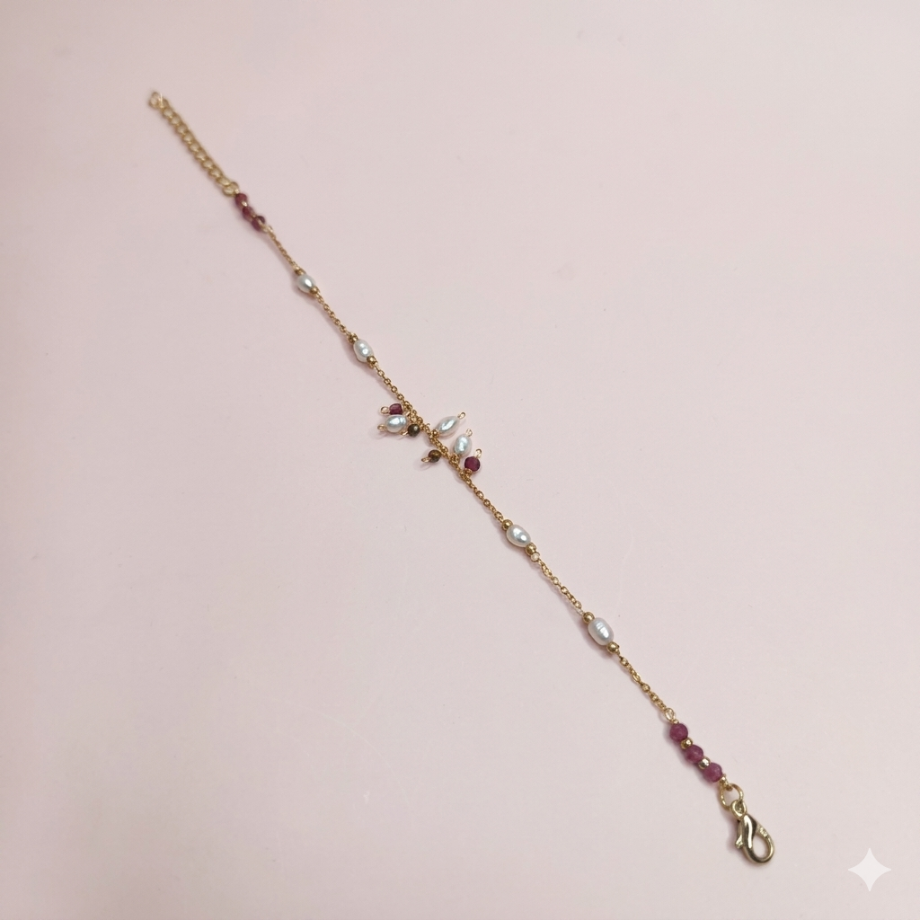 Garnet, Tiger Eye & Pearl Charm Bracelet - Image 4
