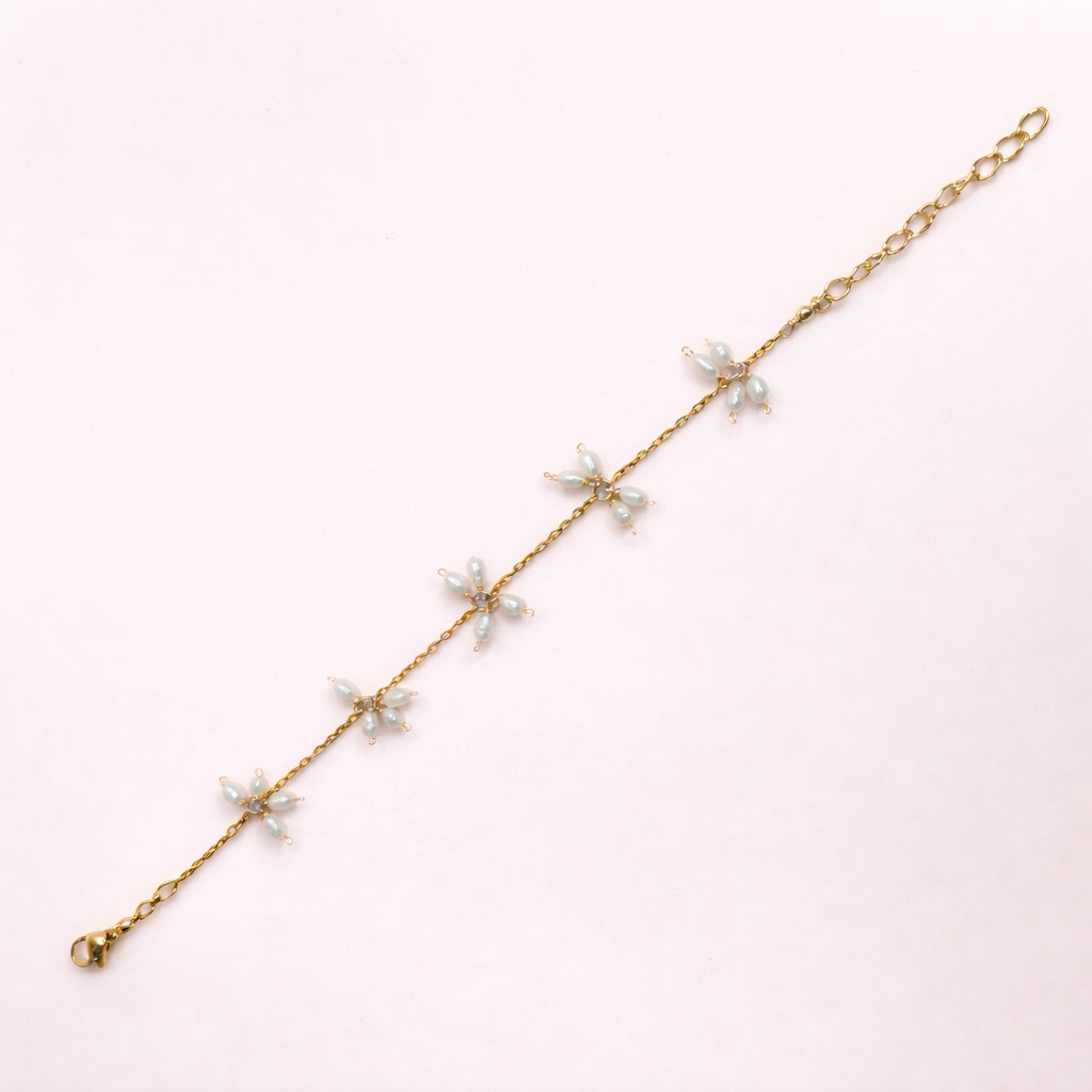 Pearl Cluster Bracelet - Image 4