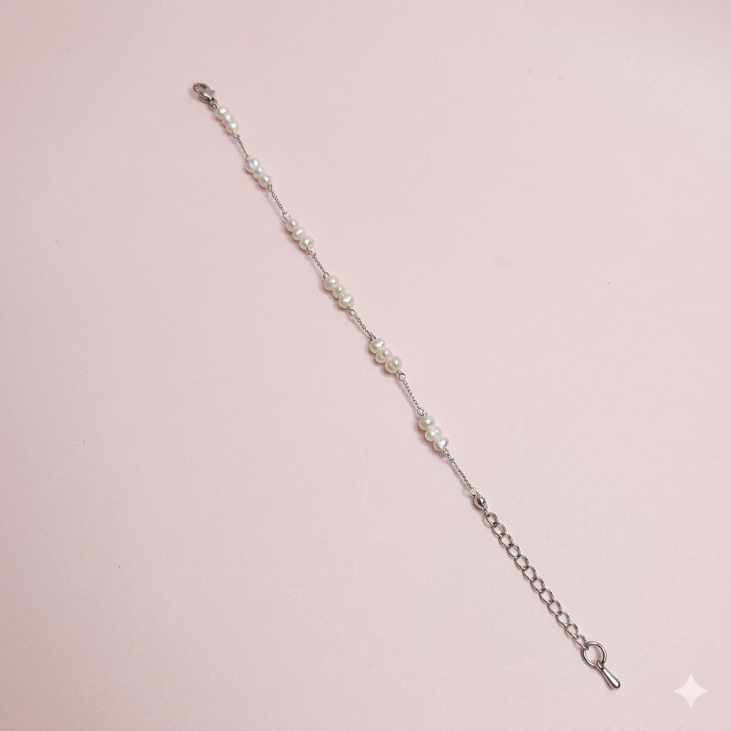 Classic Pearl Station Bracelet - Image 3