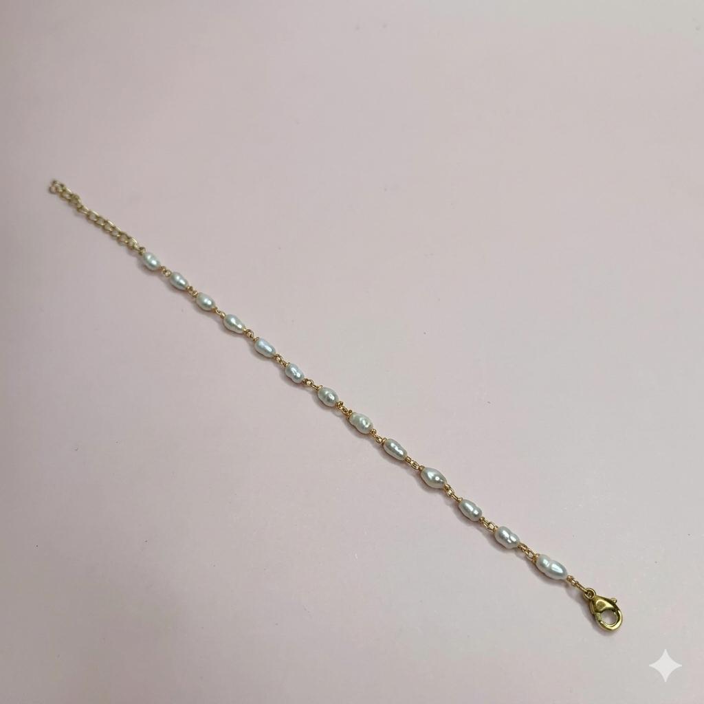 Classic Pearl Chain Bracelet - Image 4