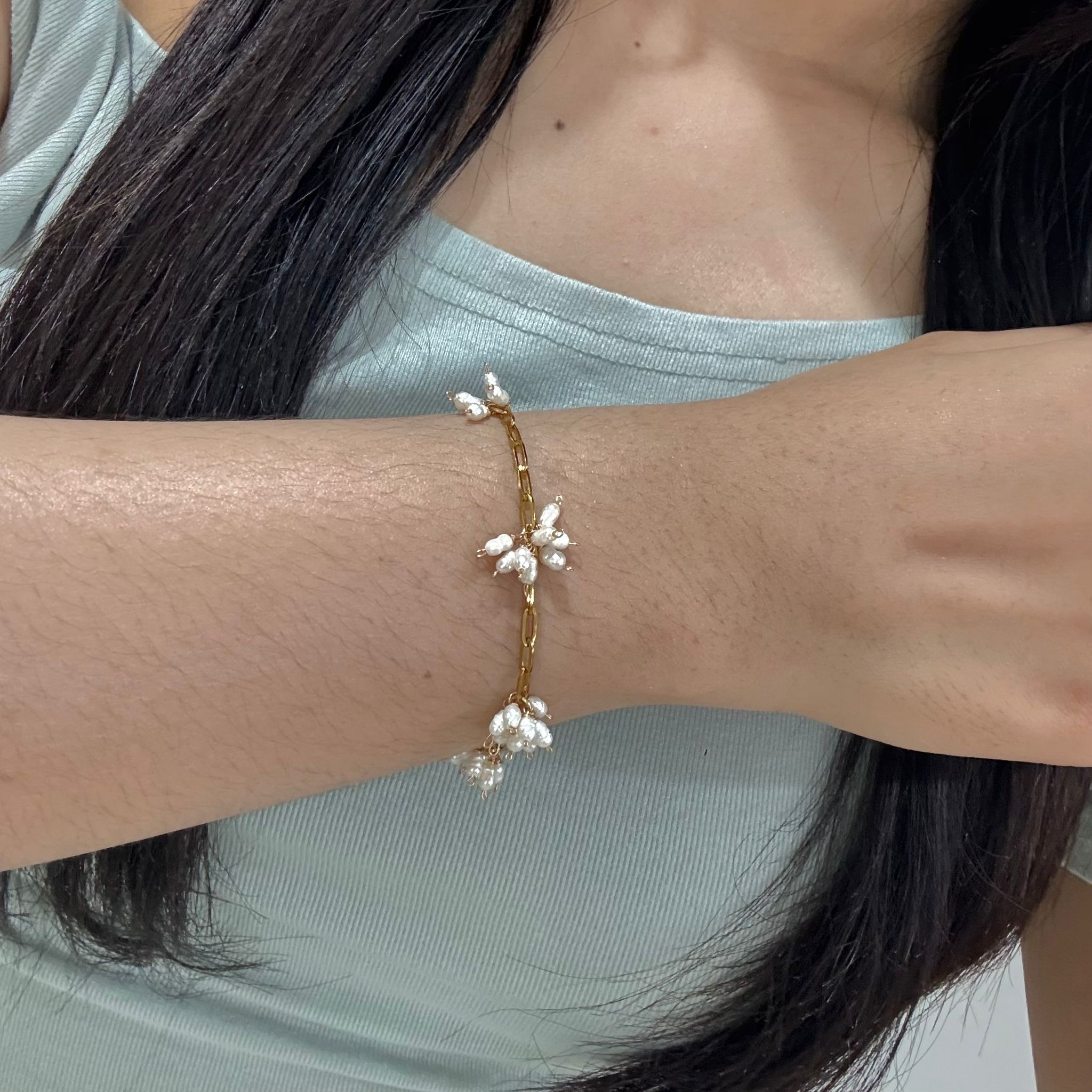 Pearl Cluster Chain Bracelet - Image 3