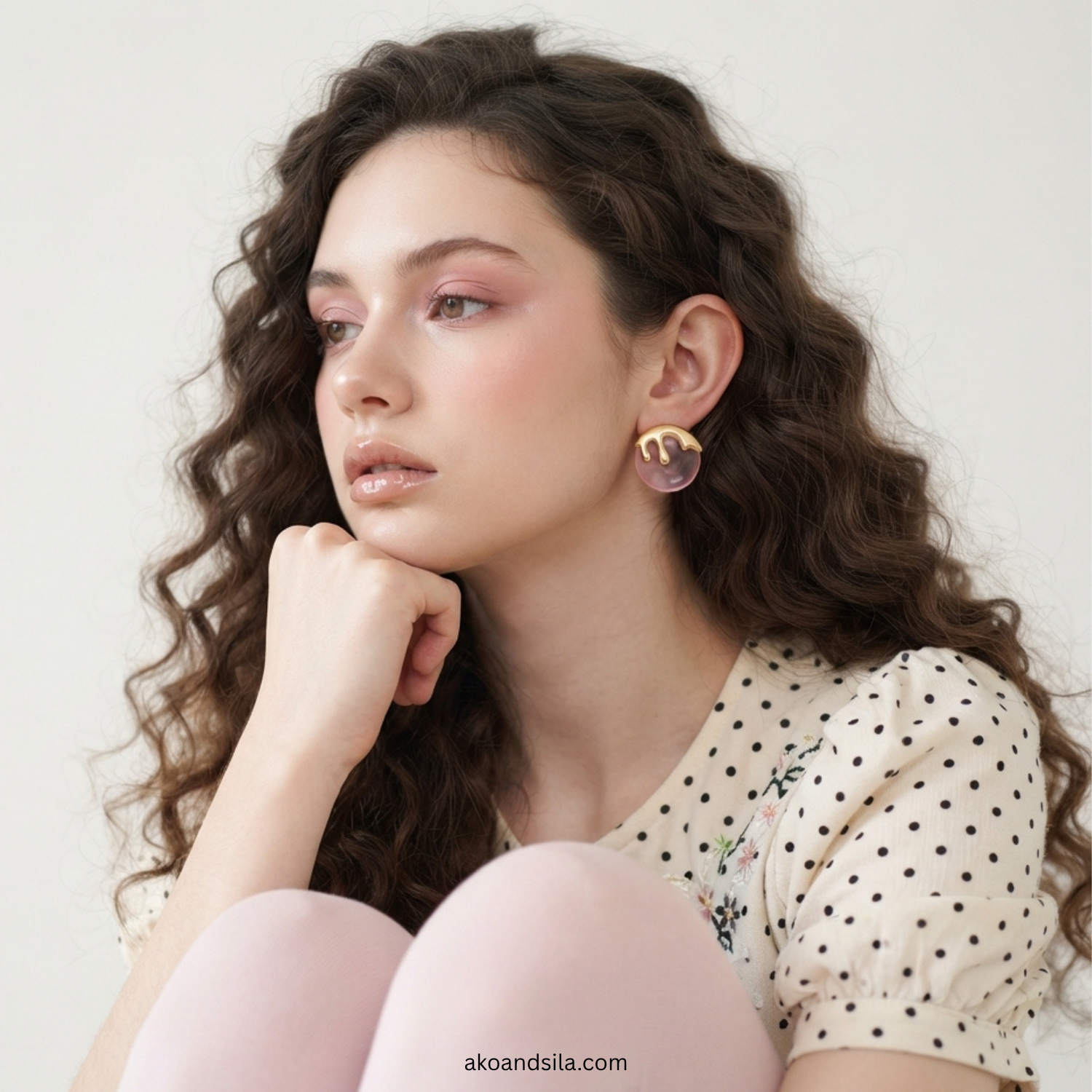 Petal Pink Acrylic Drip Circle Stud Earrings - Image 2